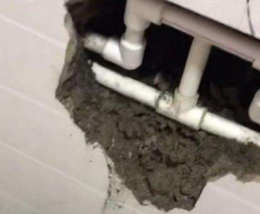 鹰手营卫生间防水找谁好