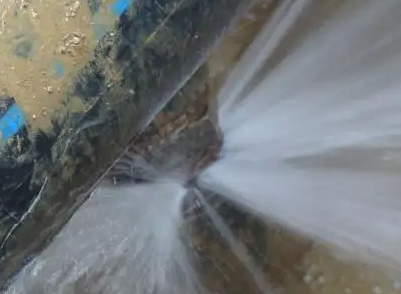 鹰手营卫生间测漏水施工步骤