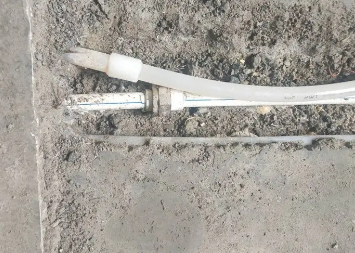 鹰手营卫生间测漏水之解决方法